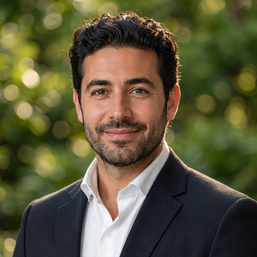 Dr. Andrew Schneider